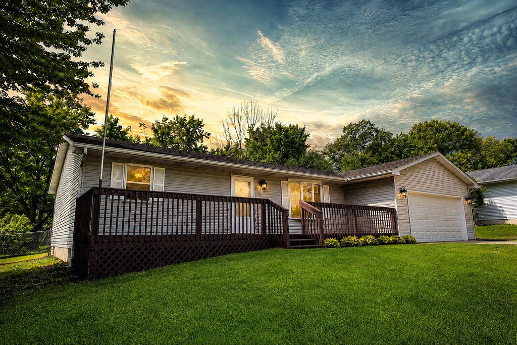 Photo of 7205 W 141st Place, Cedar Lake, IN 46303 (MLS # 838982)