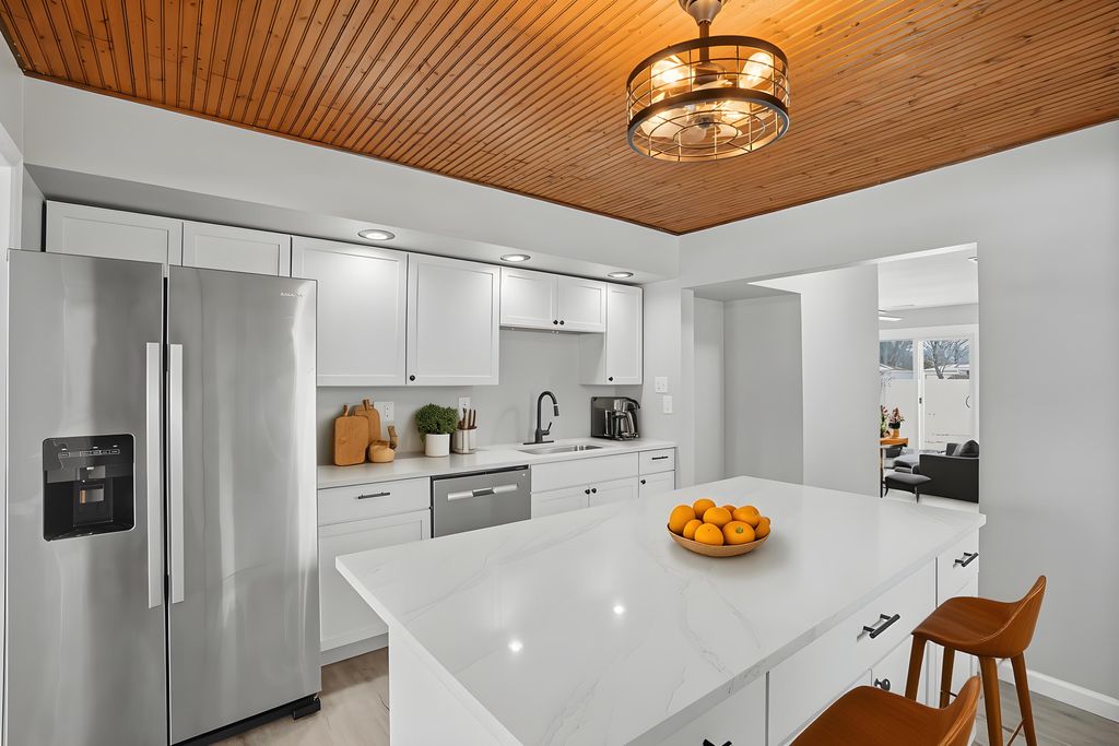 Photo of 1803 N Indiana Street, Griffith, IN 46319 (MLS # 833836)