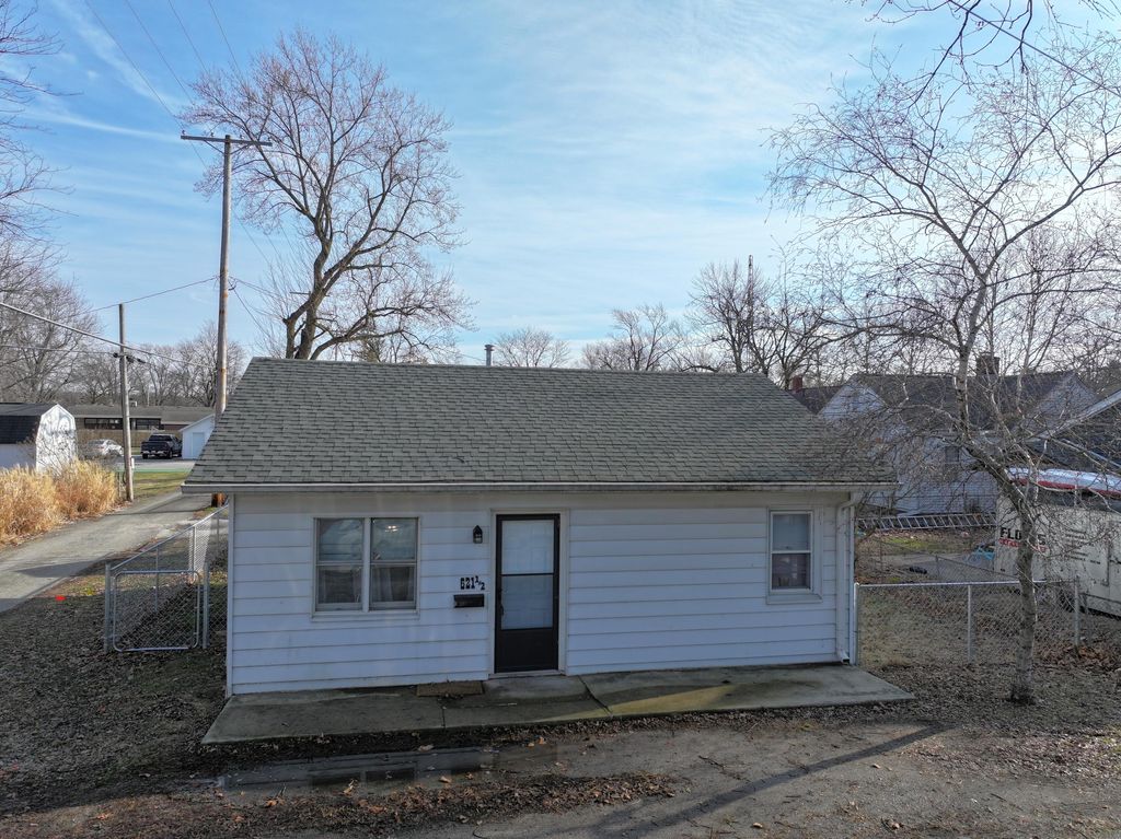 Photo of 621 S Monticello Street, Winamac, IN 46996 (MLS # 834205)