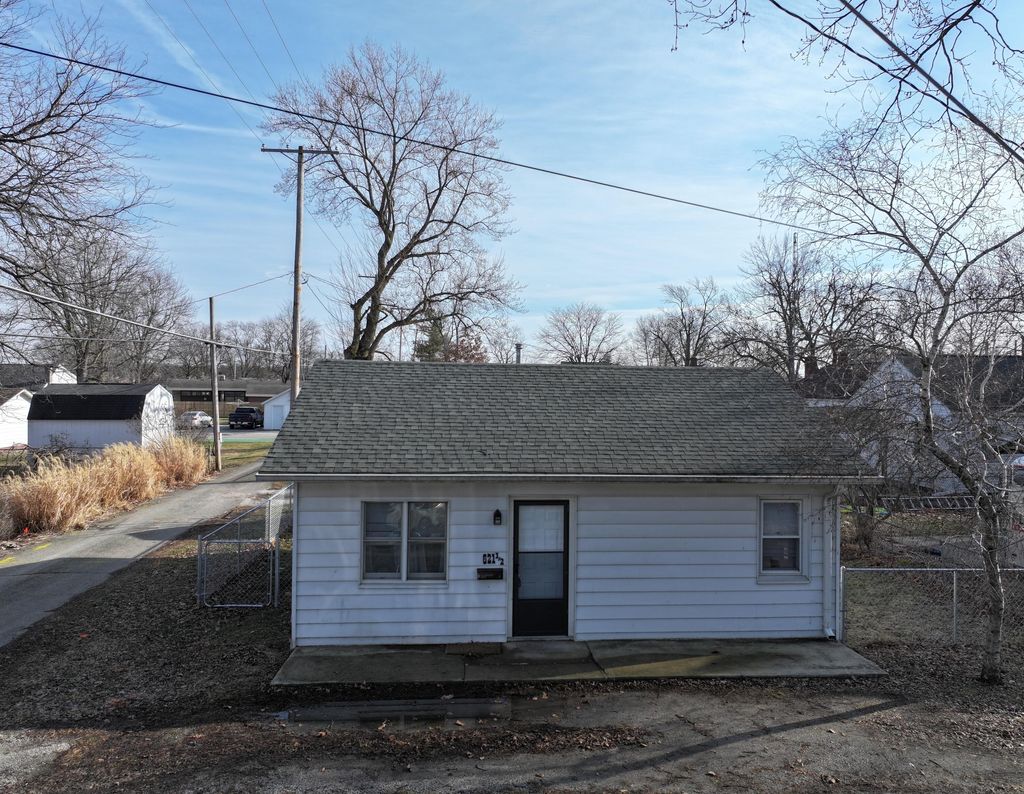Photo of 621 S Monticello Street, Winamac, IN 46996 (MLS # 834205)