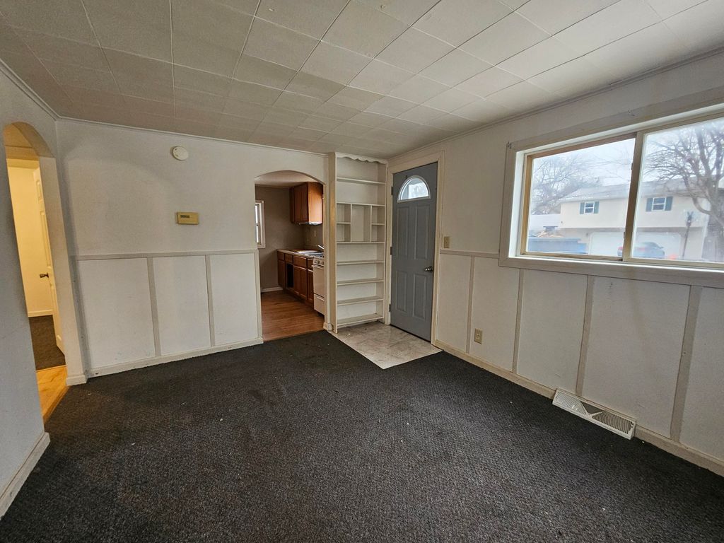 Photo of 306 N Lincoln Street, Hebron, IN 46341 (MLS # 833021)