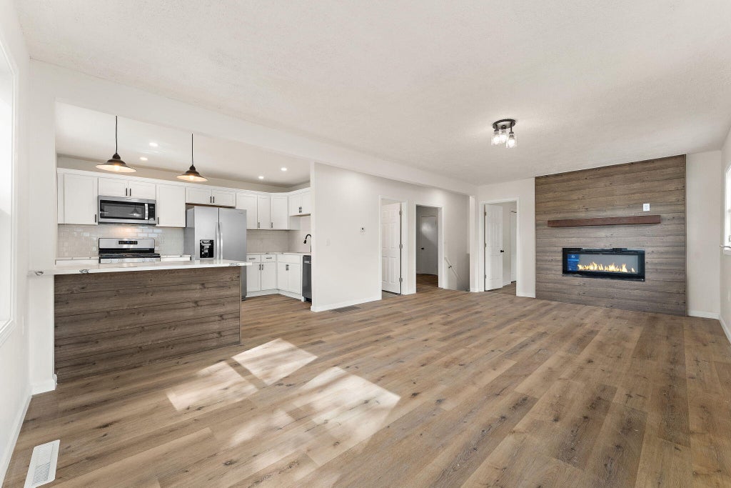 Photo of 3581 E State Rd 4, La Porte, IN 46350 (MLS # 846729)