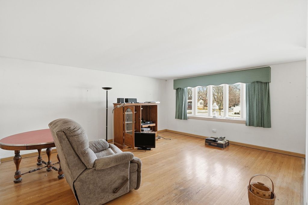 Photo of 408 Cherry Hill Road, Dyer, IN 46311 (MLS # 832004)