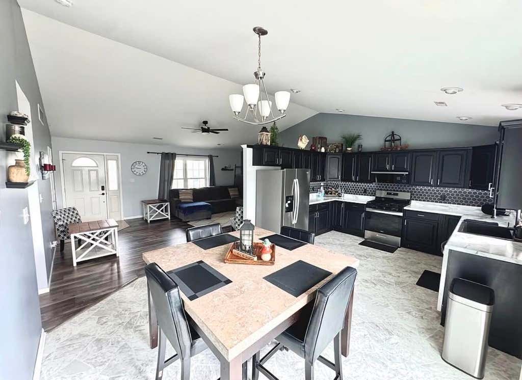 Photo of 257 Willow Street, Lowell, IN 46356 (MLS # 840309)