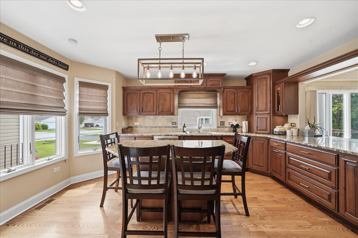 11335 Valley Drive
