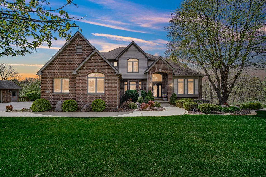 Photo of 84 Liberty Lakes Drive, Valparaiso, IN 46385 (MLS # 835888)