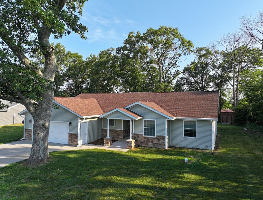 Photo of 3092 W 800 S, North Judson, IN 46366 (MLS # 834736)