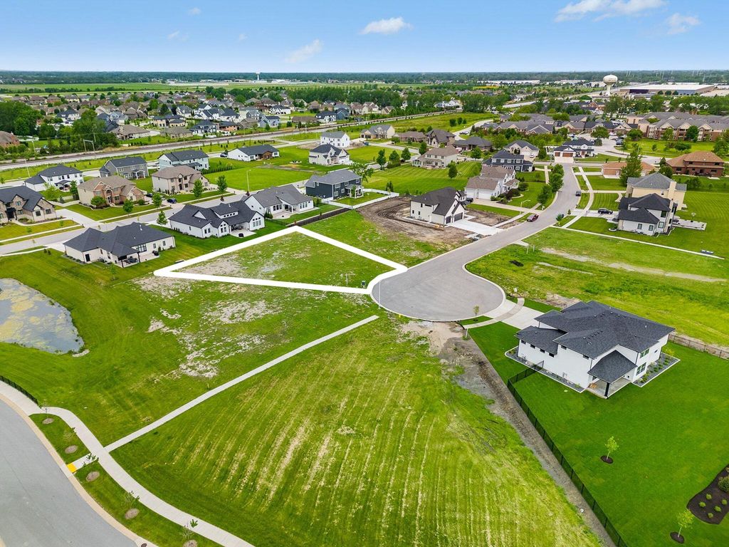 Photo of 10212 Andrew Lane, Munster, IN 46321 (MLS # 839317)