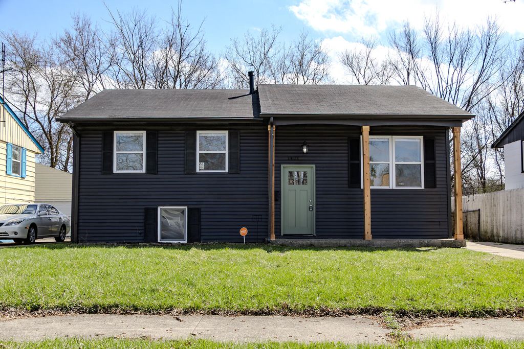 Photo of 1407 E 51st Place, Gary, IN 46409 (MLS # 837260)
