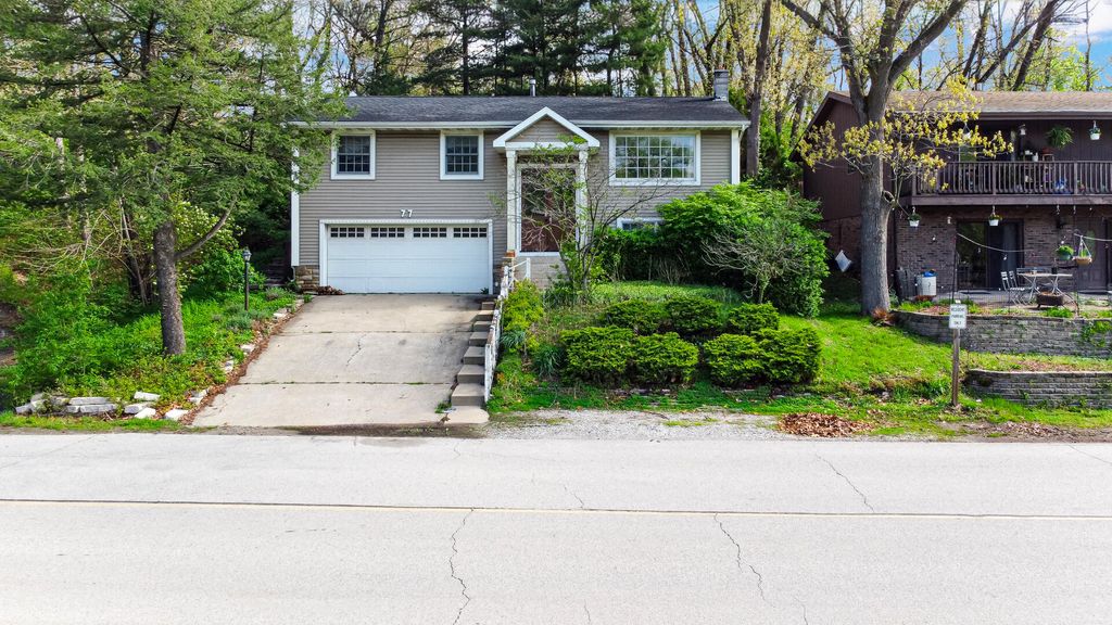 Photo of 77 Hillcrest Road, Portage, IN 46368 (MLS # 838030)