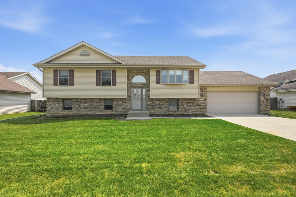 Photo of 17541 Susan Lane, Lowell, IN 46356 (MLS # 842910)