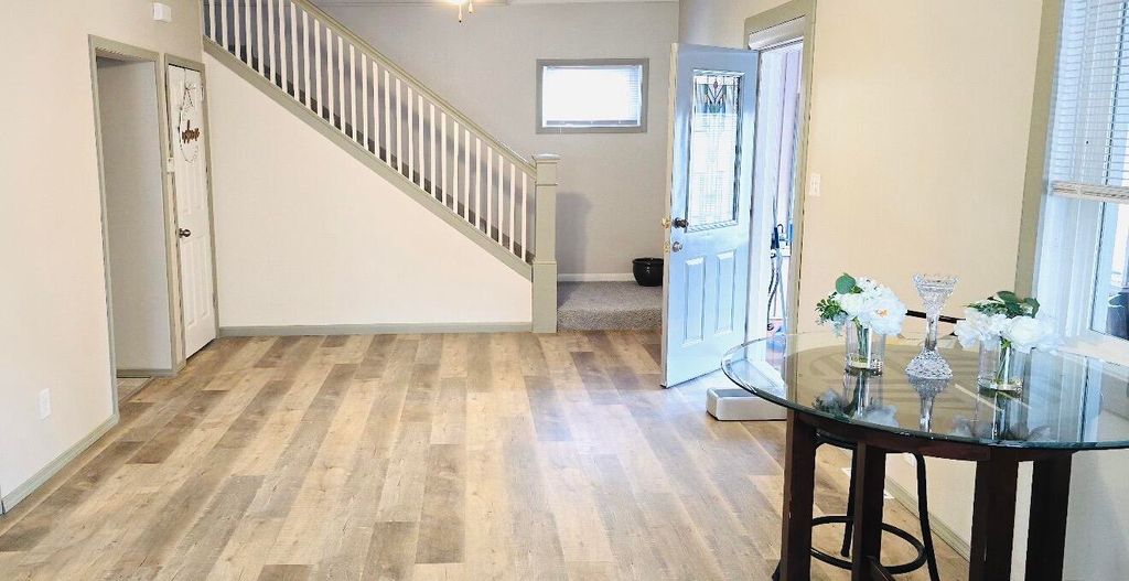 Photo of 5962 Park Place, Hammond, IN 46320 (MLS # 835138)