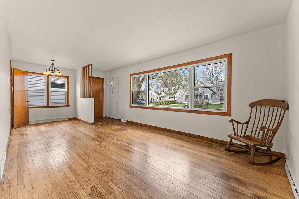 Photo of 7021 Osborn Avenue, Hammond, IN 46323 (MLS # 837327)