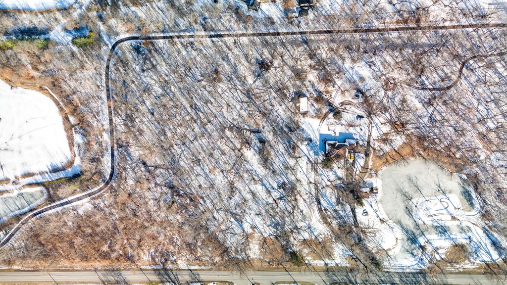 Photo of 3240 W 53rd Avenue, Merrillville, IN 46410 (MLS # 834133)