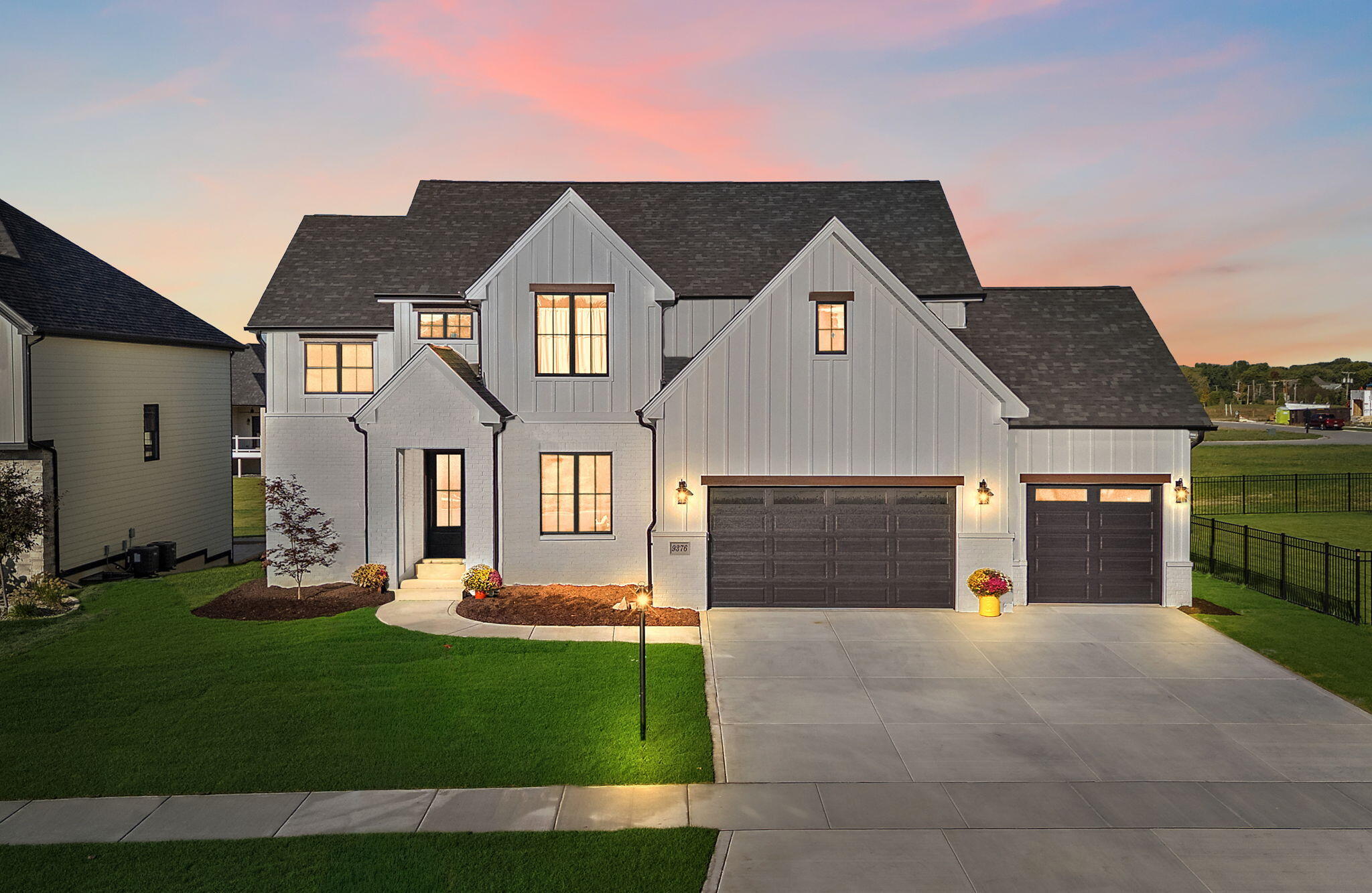 9701 Sweetspire Avenue