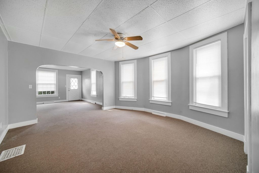 Photo of 217 E North Street, Crown Point, IN 46307 (MLS # 839743)