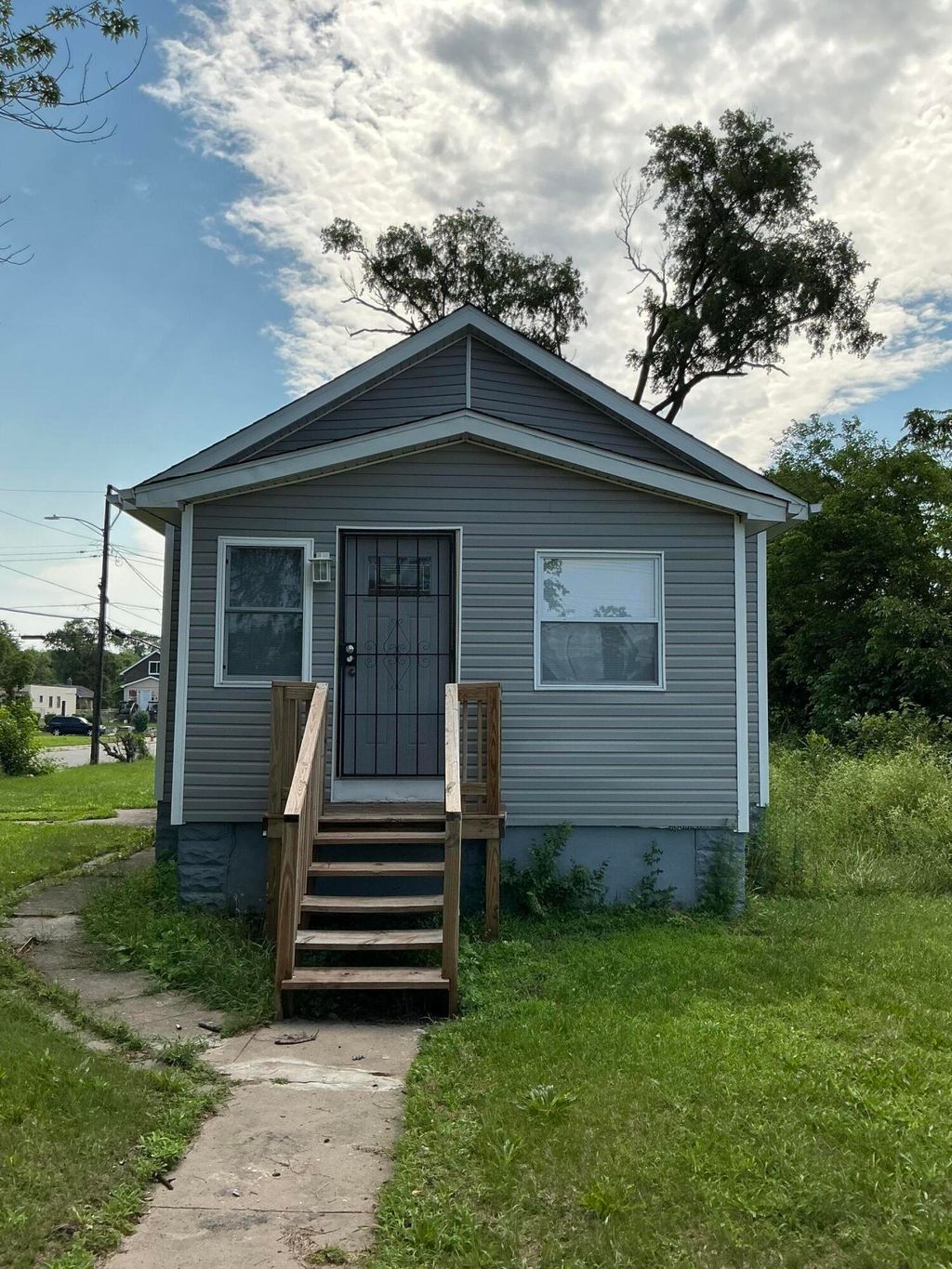 Photo of 2403 Massachusetts Street, Gary, IN 46407 (MLS # 841732)