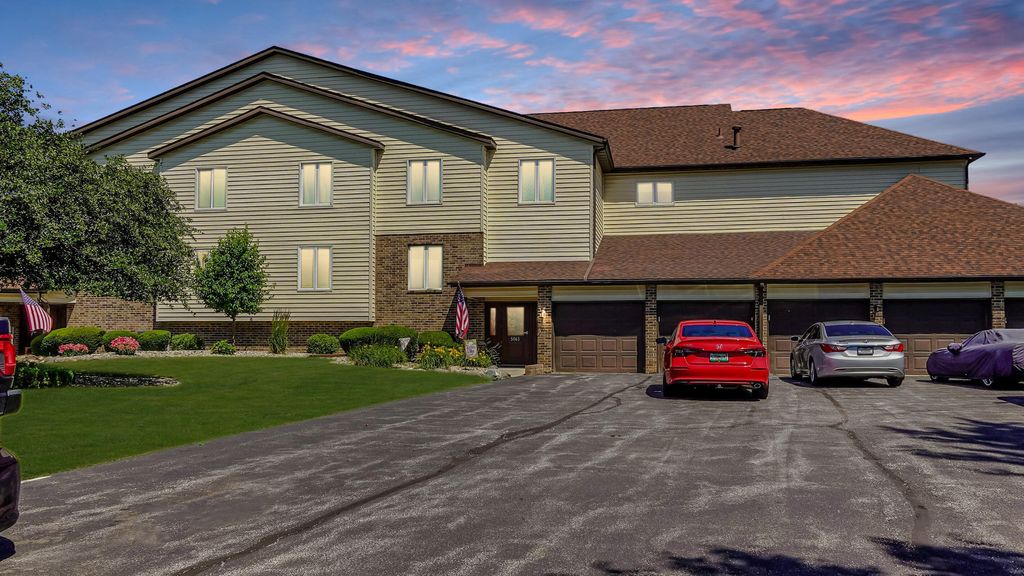 Photo of 5065 Spinnaker Lane #D, Crown Point, IN 46307 (MLS # 835023)