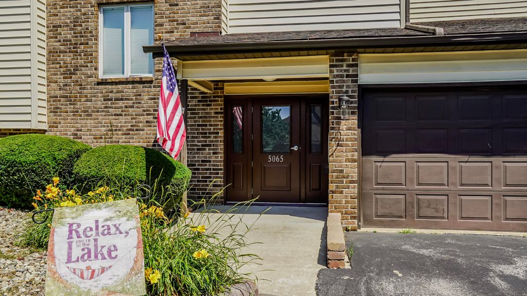 Photo of 5065 Spinnaker Lane #D, Crown Point, IN 46307 (MLS # 835023)