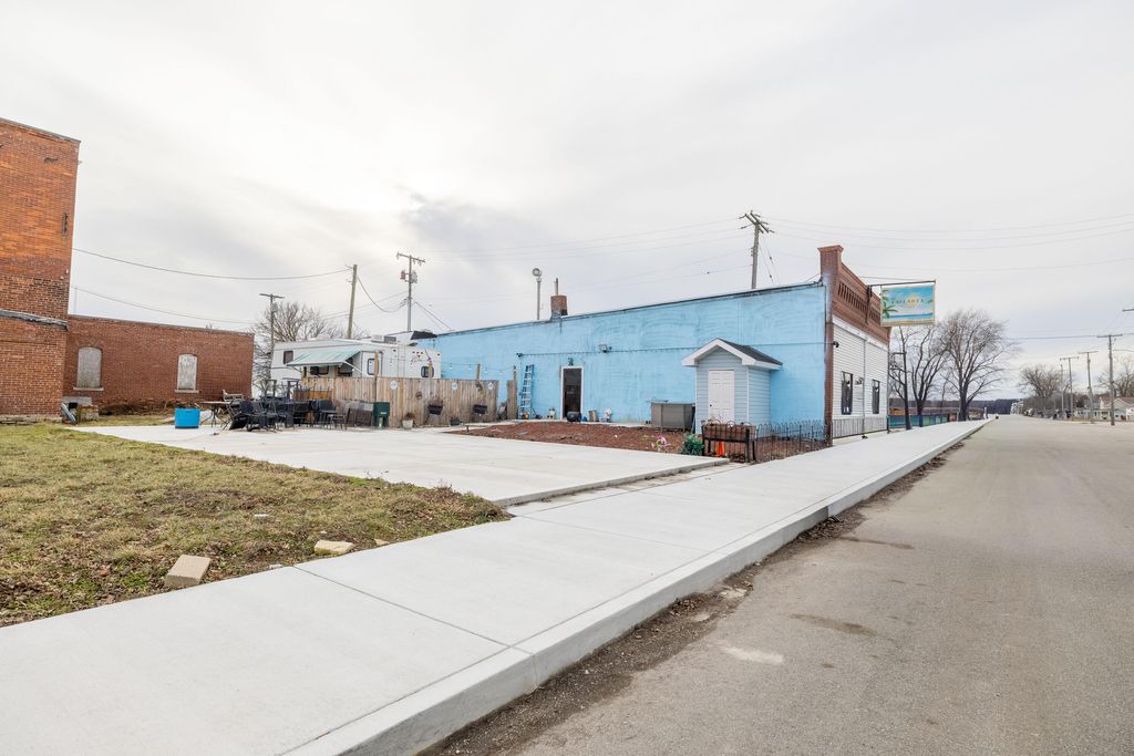 Photo of 111 W Union Street, Goodland, IN 47948 (MLS # 833076)