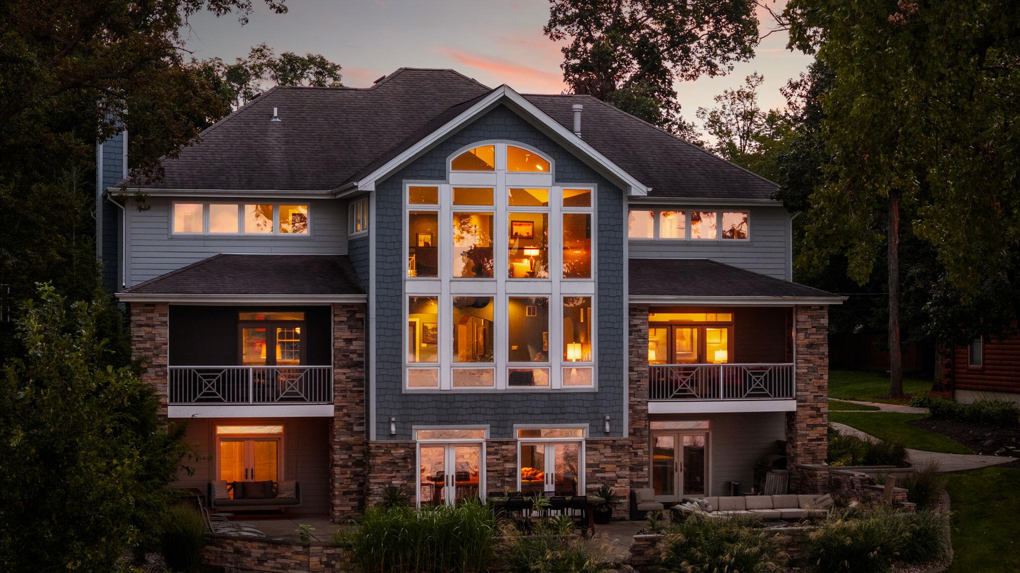 14234 King Drive