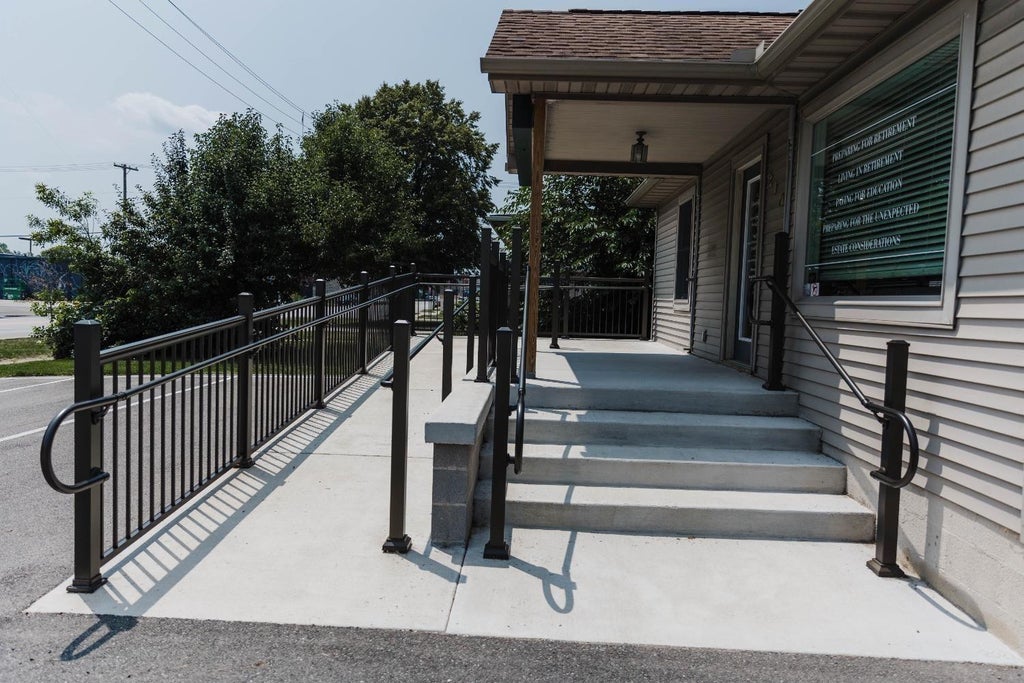Photo of 210 E Washington Street, Rensselaer, IN 47978 (MLS # 841654)
