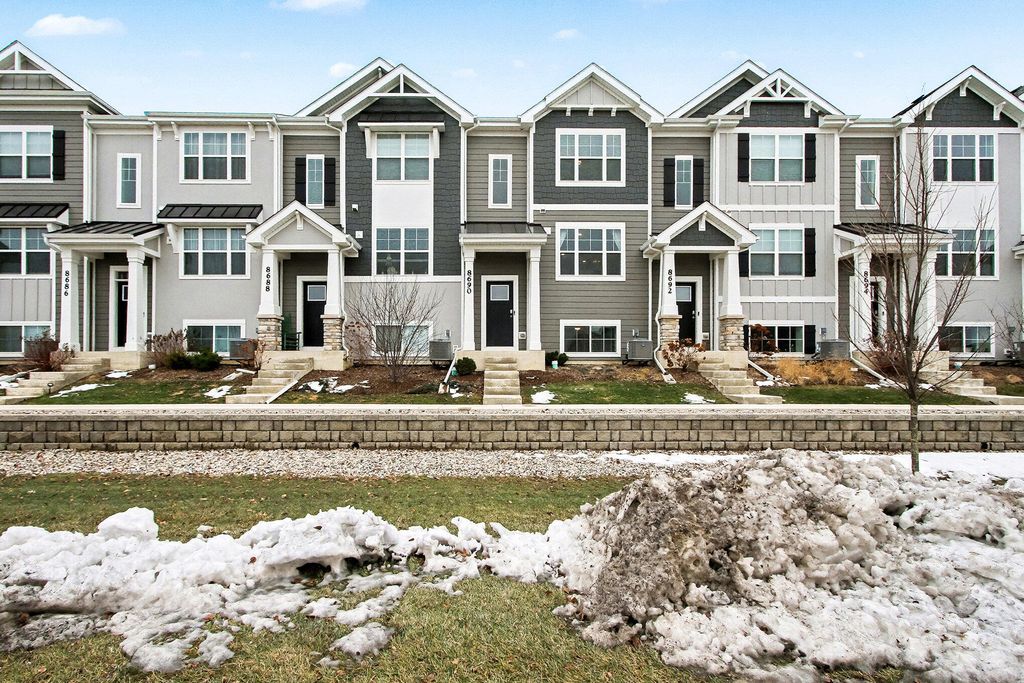 Photo of 8690 Larkspur Lane, Saint John, IN 46373 (MLS # 832121)