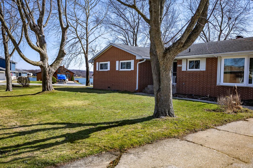 Photo of 3314 Rustic Lane, Crown Point, IN 46307 (MLS # 837830)