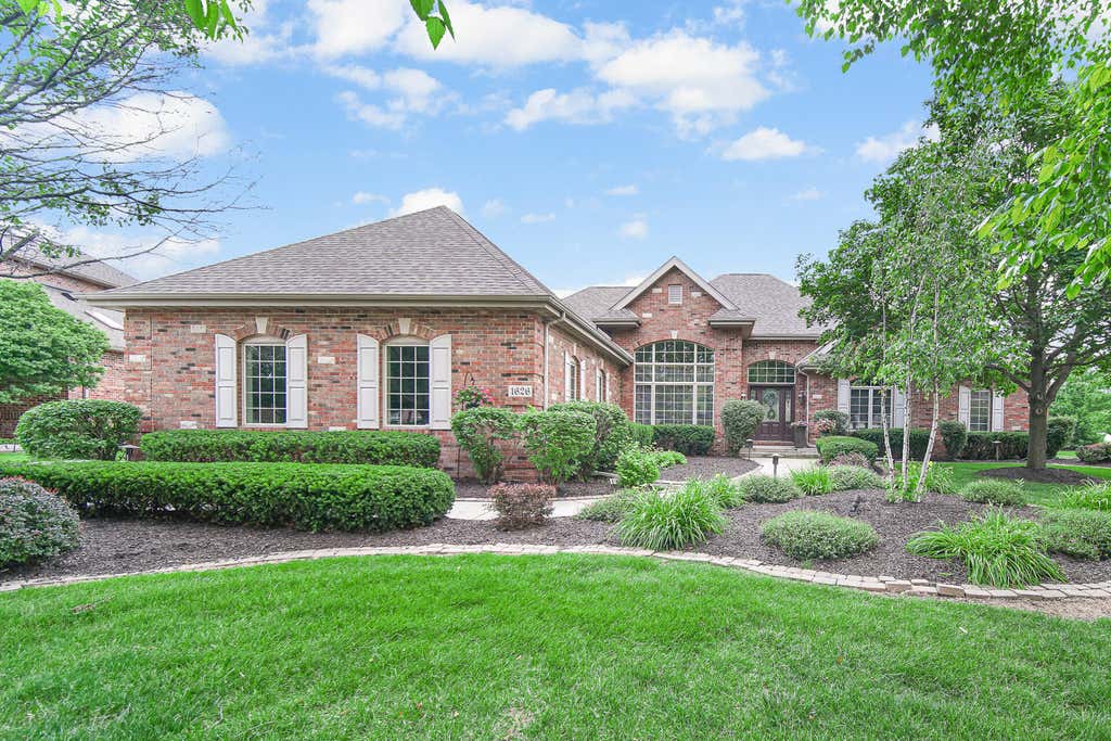 Photo of 1626 Truchard Court, Crown Point, IN 46307 (MLS # 841544)