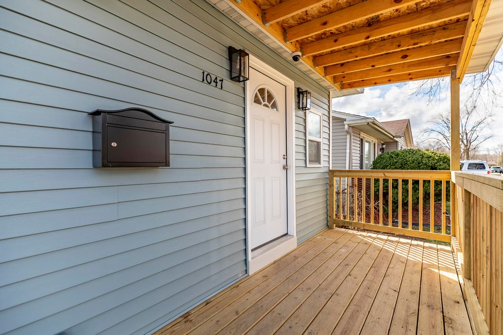 Photo of 1047 Arizona Street, Gary, IN 46403 (MLS # 836133)