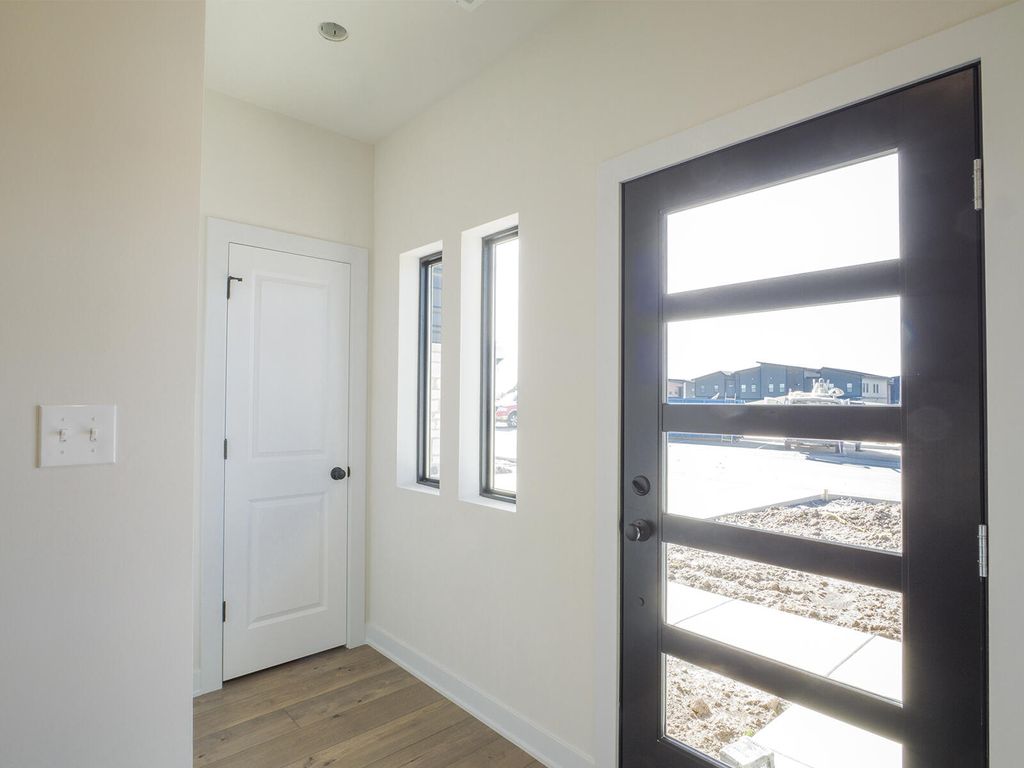 Photo of 244 Sawgrass Drive, Crown Point, IN 46307 (MLS # 831491)