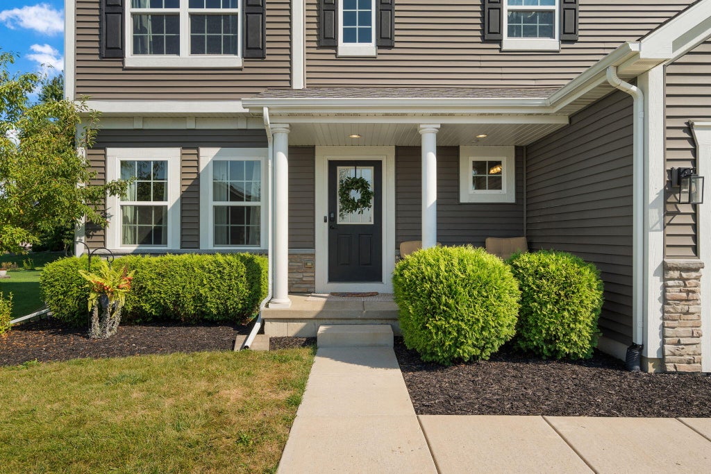 Photo of 2456 Kerry Drive, Valparaiso, IN 46385 (MLS # 844840)