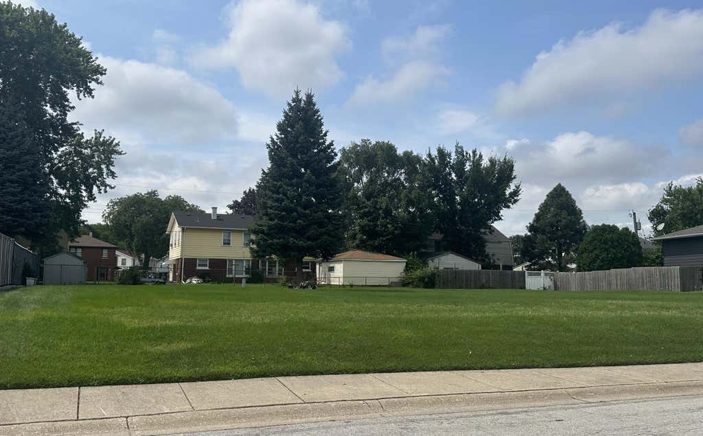 Photo of 4130 Hawthorne Street, East Chicago, IN 46312 (MLS # 843356)