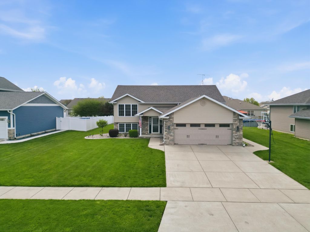 Photo of 14720 Euclid Street, Cedar Lake, IN 46303 (MLS # 838004)