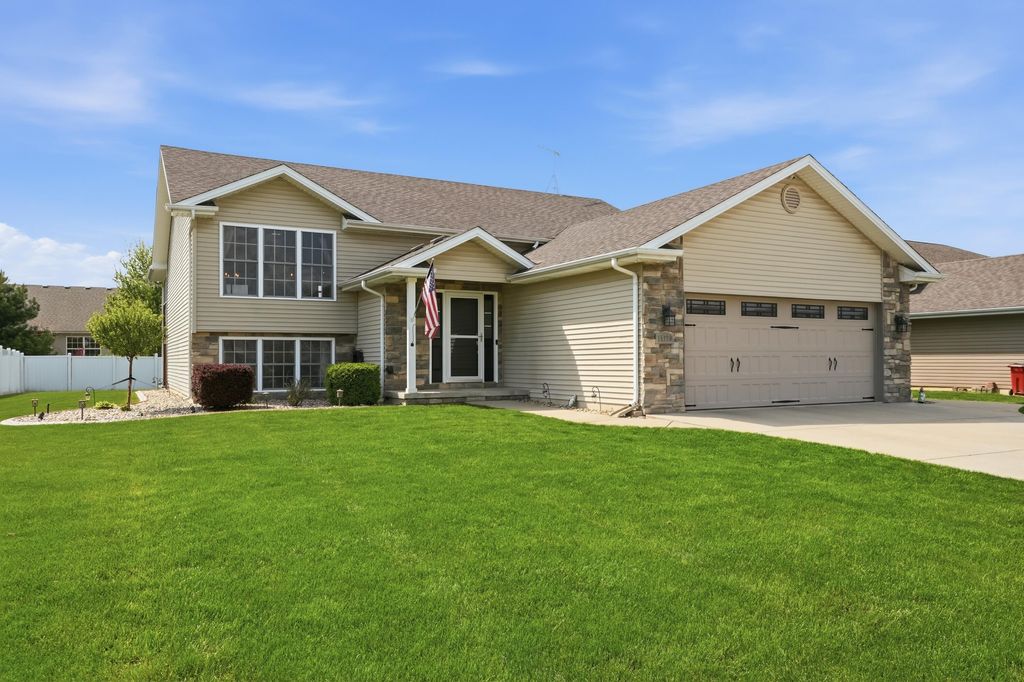 Photo of 14720 Euclid Street, Cedar Lake, IN 46303 (MLS # 838004)