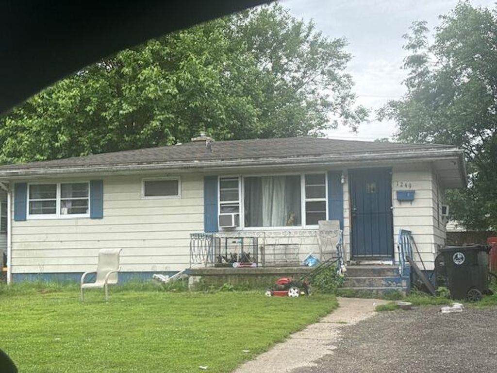 Photo of 1249 E 36th Avenue, Gary, IN 46409 (MLS # 840844)