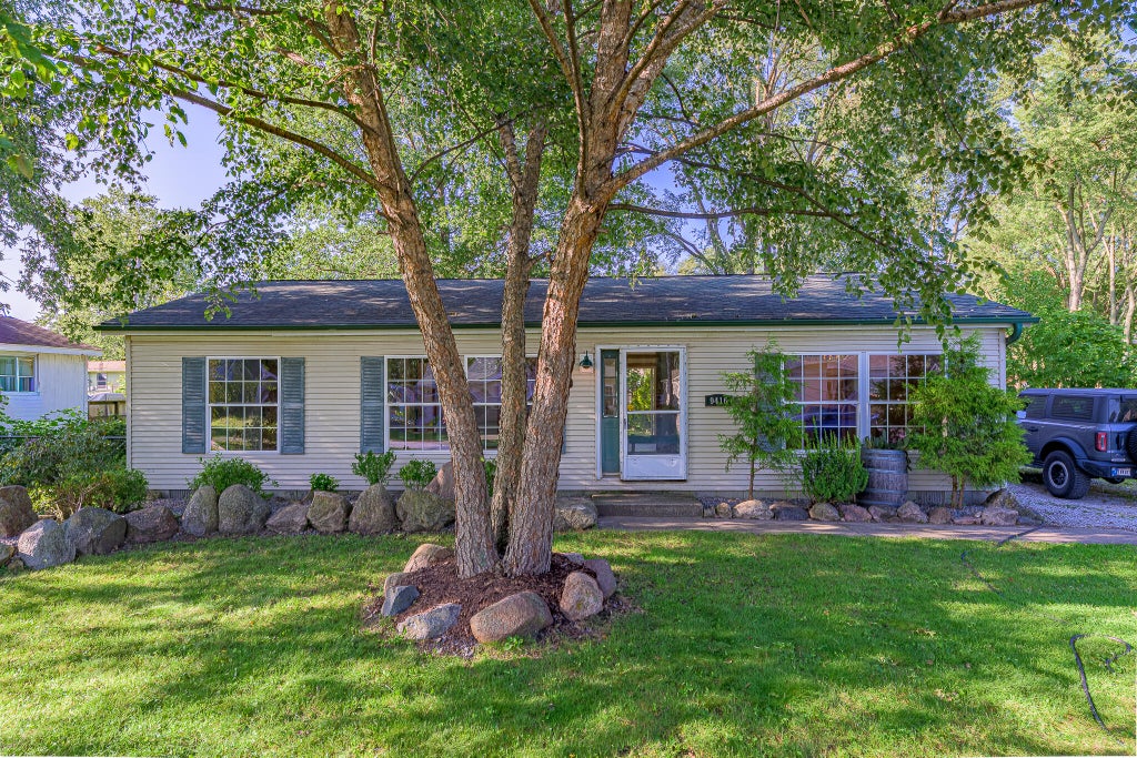 Photo of 9416 W 142nd Avenue, Cedar Lake, IN 46303 (MLS # 844580)