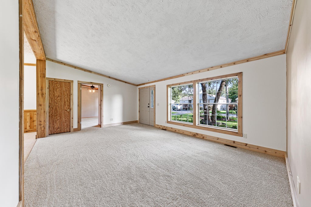 Photo of 9416 W 142nd Avenue, Cedar Lake, IN 46303 (MLS # 844580)