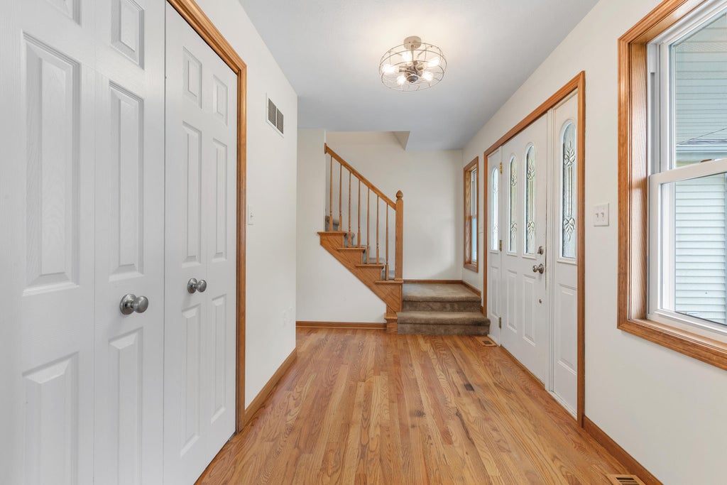 Photo of 1843 N Pine Ridge Drive, La Porte, IN 46350 (MLS # 845648)