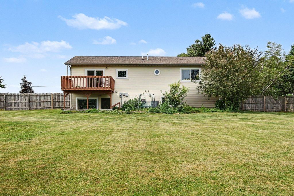 Photo of 3408 E 100 S, La Porte, IN 46350 (MLS # 841534)