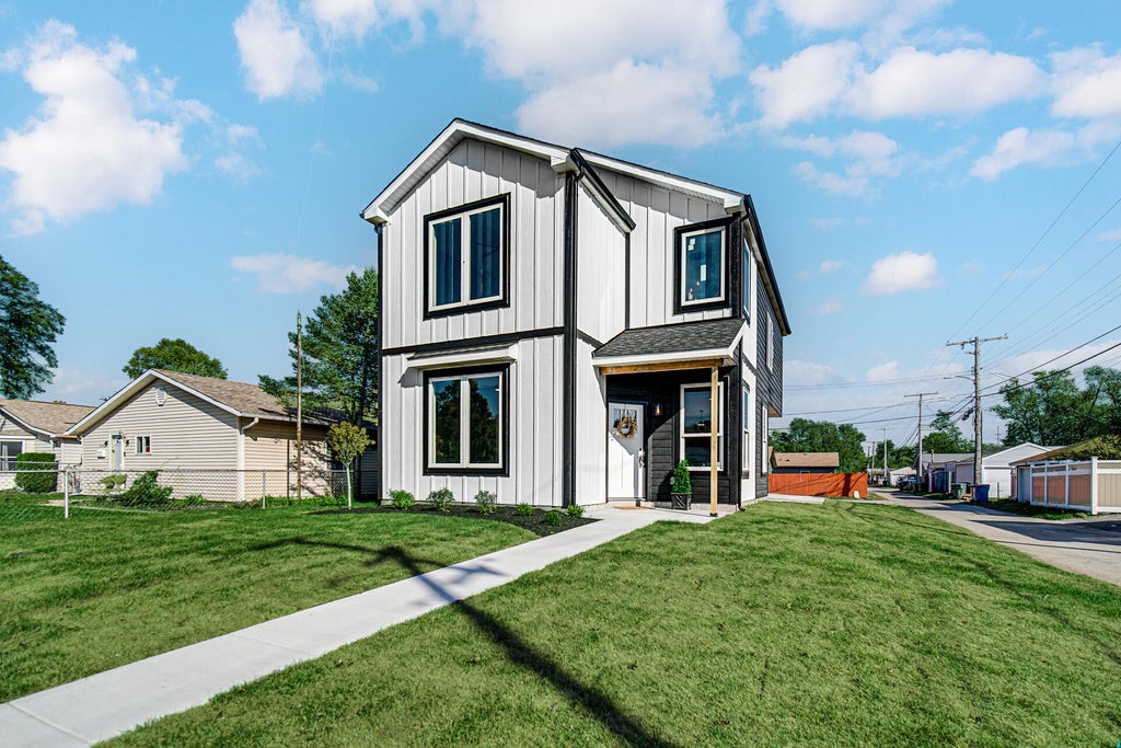 Photo of 6435 Grand Avenue, Hammond, IN 46323 (MLS # 847240)