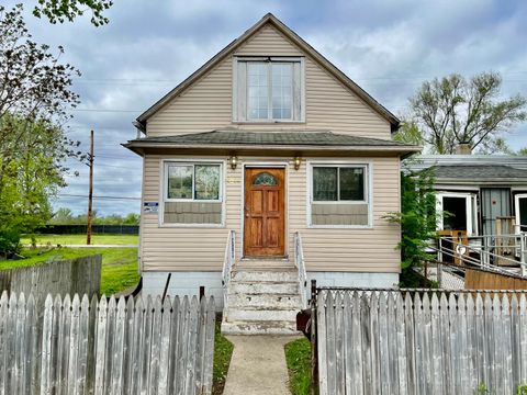 Single Family Residence in East Chicago IN 4844 McCook Avenue.jpg