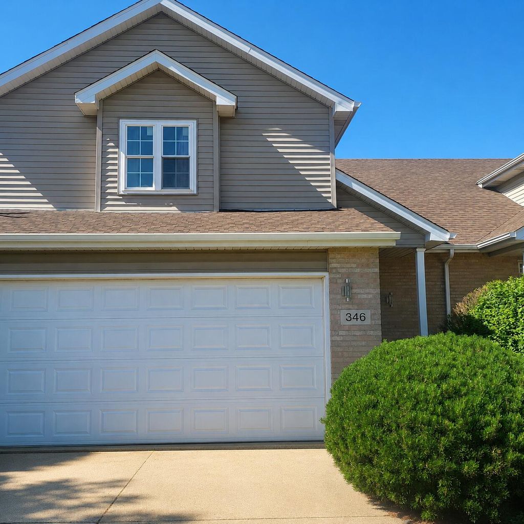 Photo of 346 Fox Trail Court, Hobart, IN 46342 (MLS # 841050)