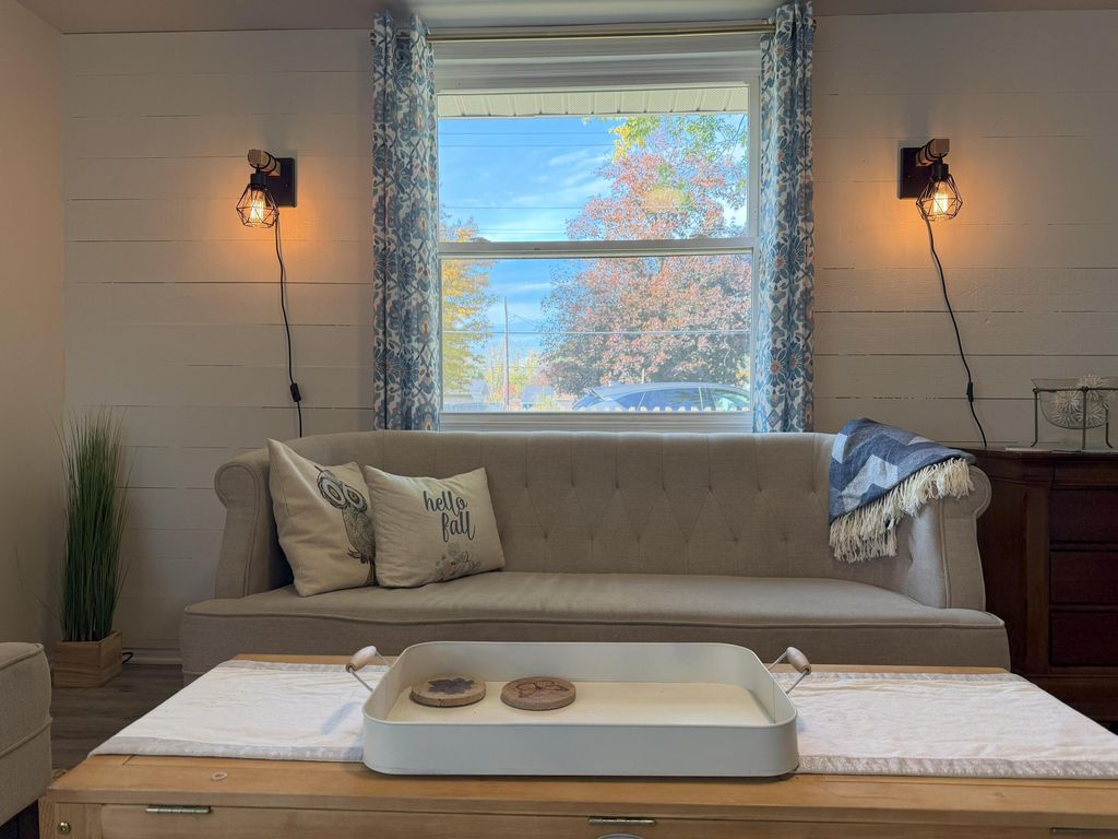 Photo of 2414 Ohio Street, Michigan City, IN 46360 (MLS # 833698)