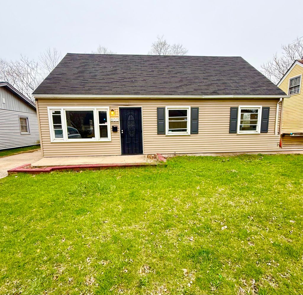 Photo of 800 Clinton Street, Gary, IN 46406 (MLS # 836421)