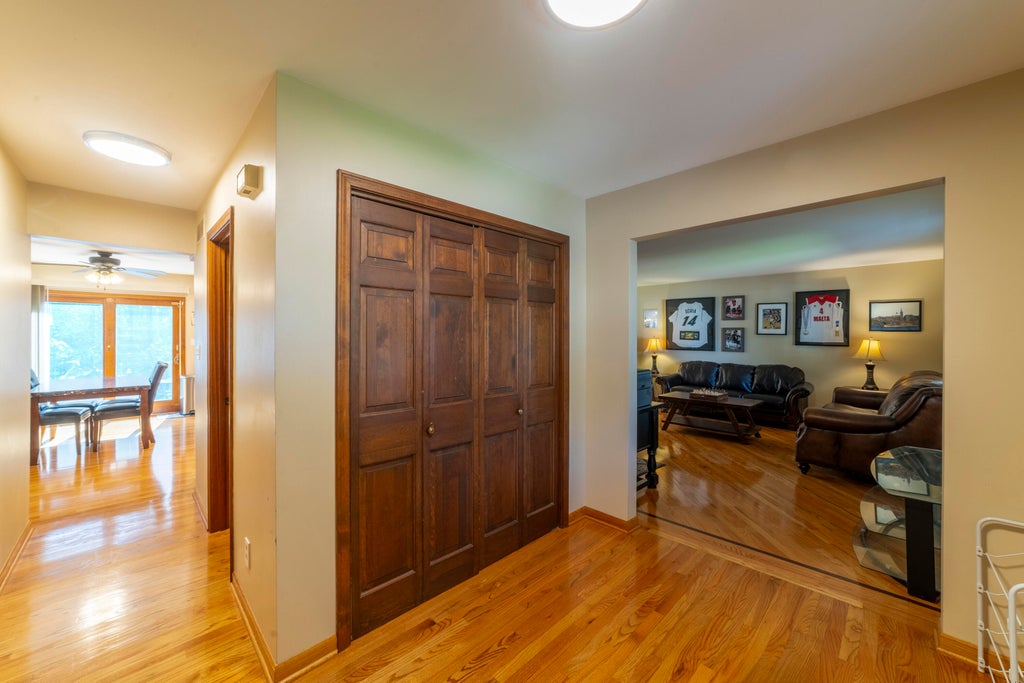 Photo of 2241 Grand Avenue, Schererville, IN 46375 (MLS # 841898)