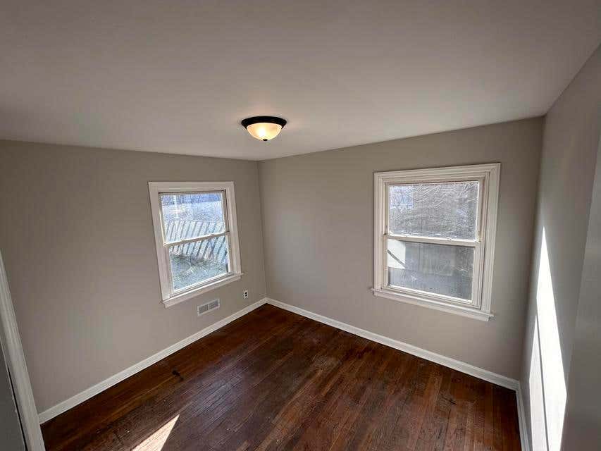 Photo of 811 E 15th Avenue, Gary, IN 46407 (MLS # 843410)