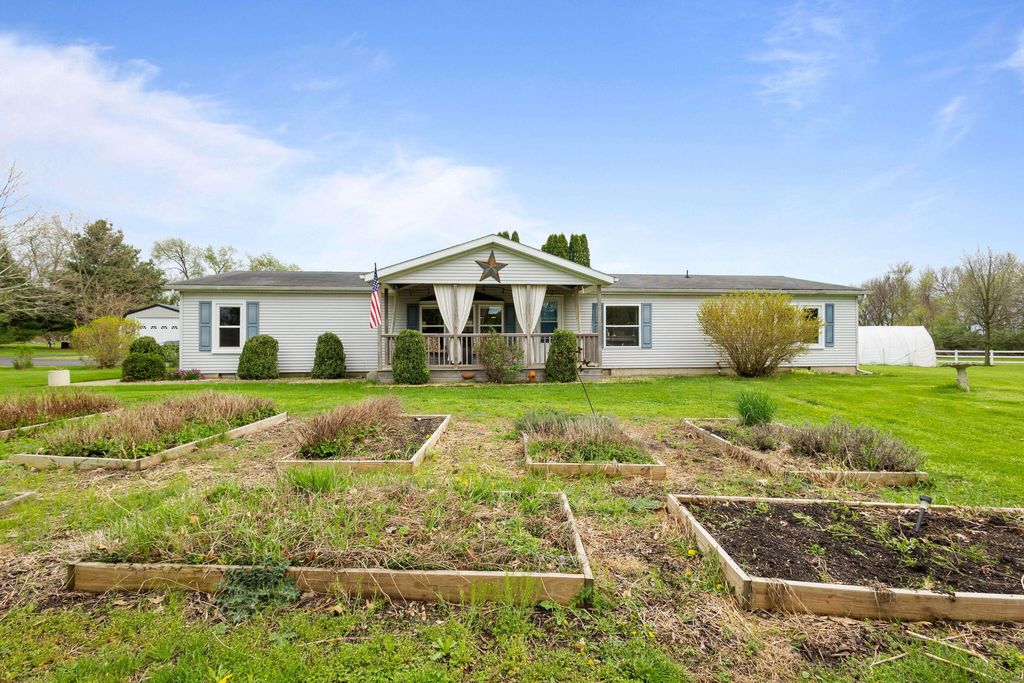 Photo of 11318 W State Road 2, Westville, IN 46391 (MLS # 837305)