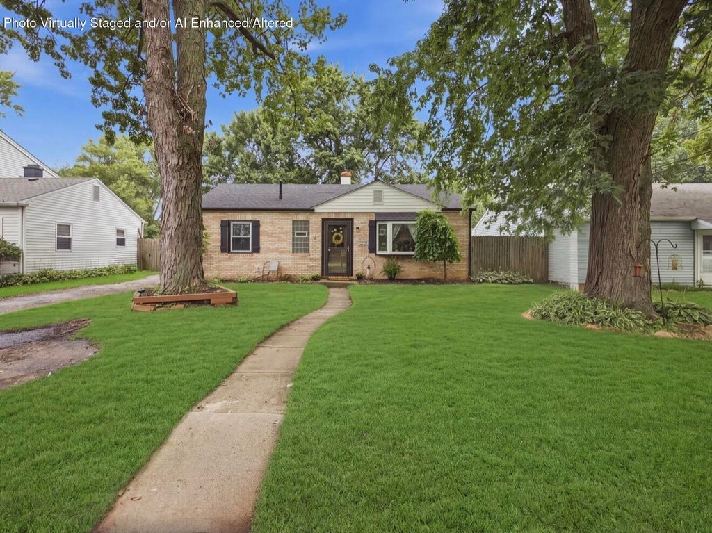Photo of 270 Woodlawn Avenue, Porter, IN 46304 (MLS # 844494)