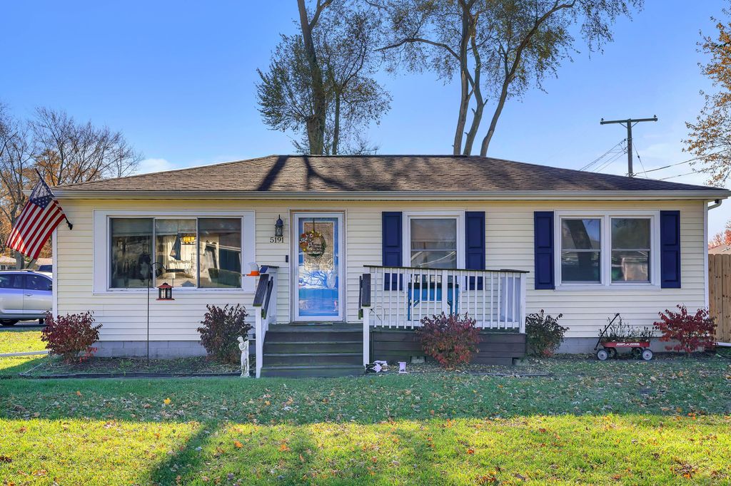 Photo of 5191 Stone Avenue, Portage, IN 46368 (MLS # 831053)